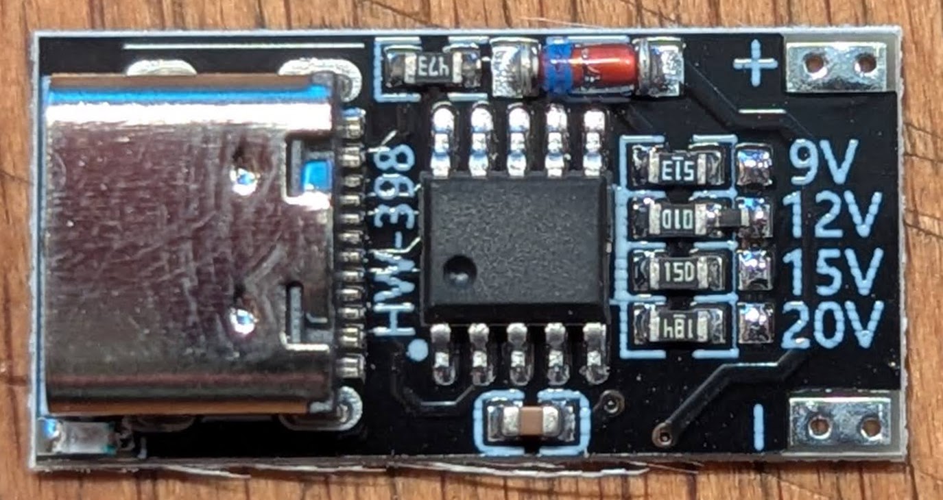 HW-398 voltage selection pads detail