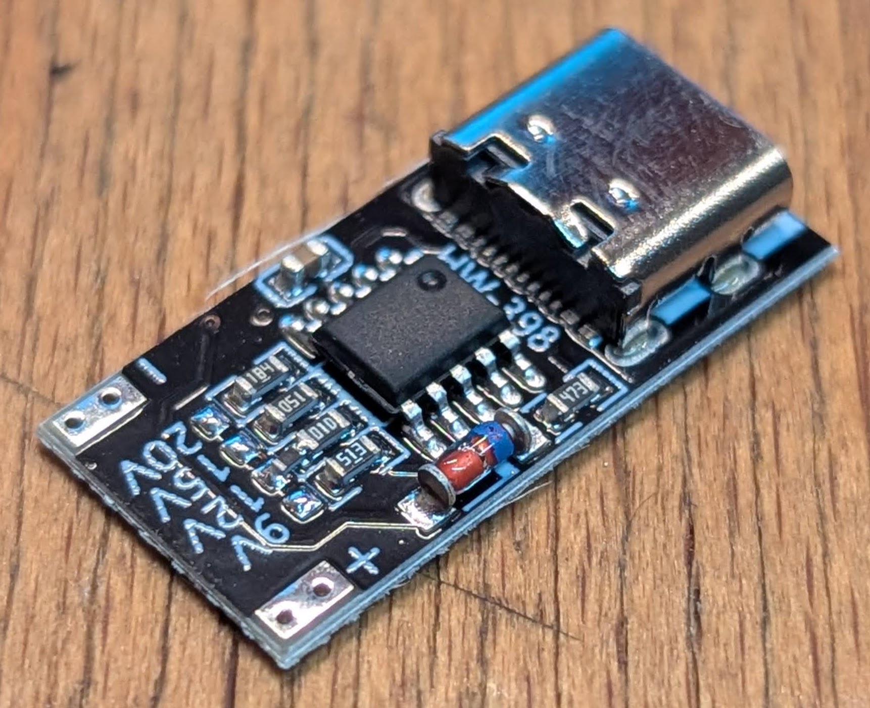 HW-398 back view showing output pads